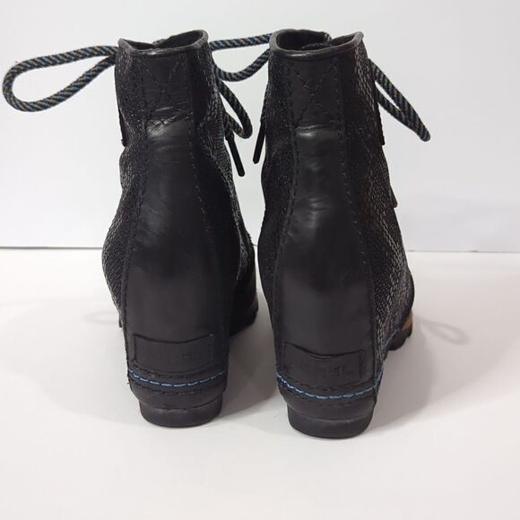 Sorel 1964 PDX Premium Wedge Bootie Black Embossed Snakeskin Size 7.5 - Picture 4 of 12